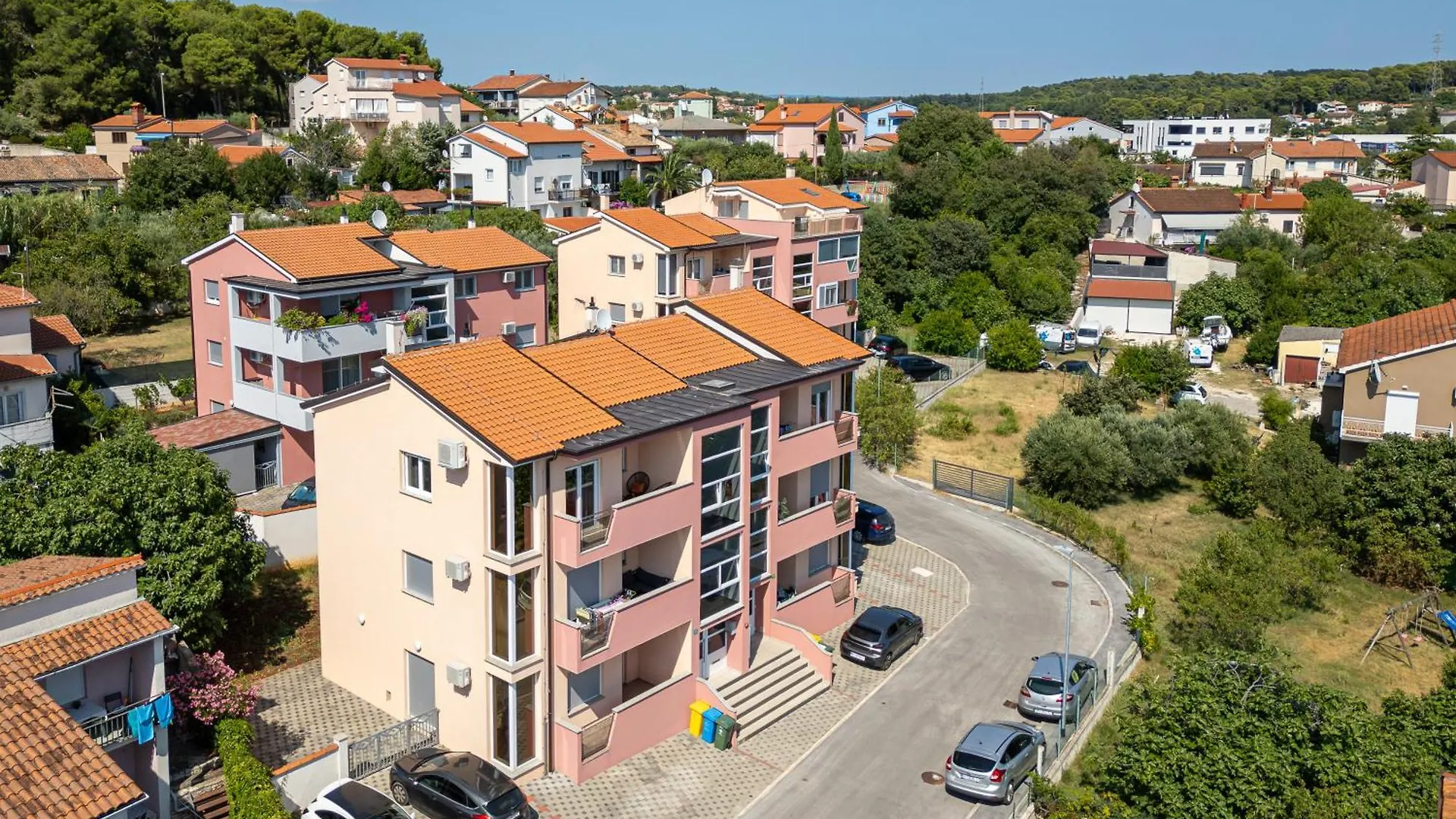 J&J Apartment New Real Estate 2024 - Free Private Parking Pula Croatia
